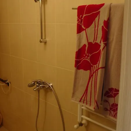 Center , Modern And Quiet Appartamento