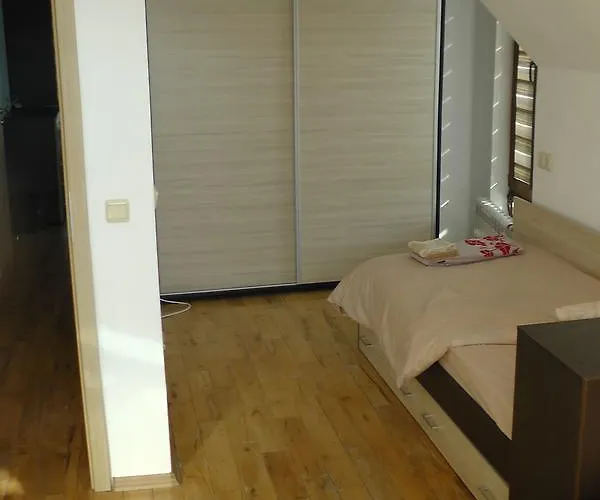 Center , Modern And Quiet Apartamento Burgas