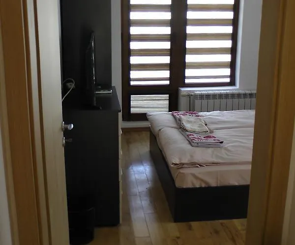 Center , Modern And Quiet Apartamento Burgas