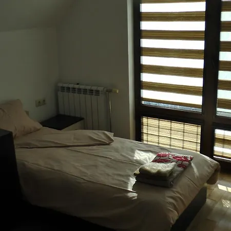 公寓 Center , Modern And Quiet