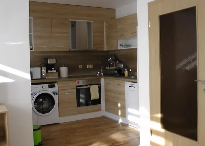 Apartment Center , Modern And Quiet