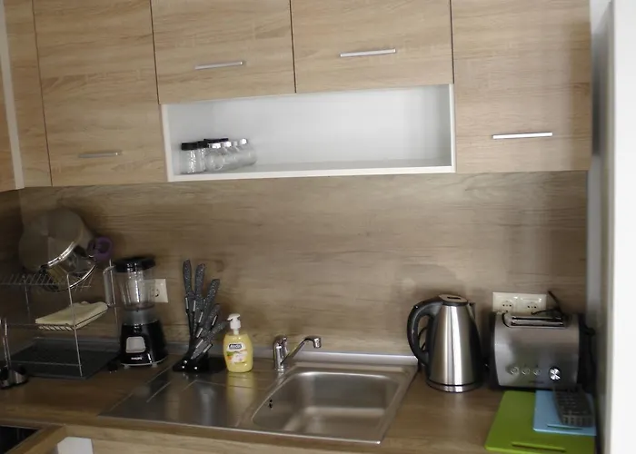 Апартамент Center , Modern And Quiet *